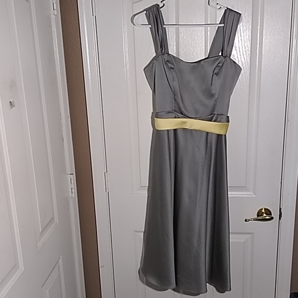 Ladies' David's Bridal Party Dress 10 - Picture 1 of 7
